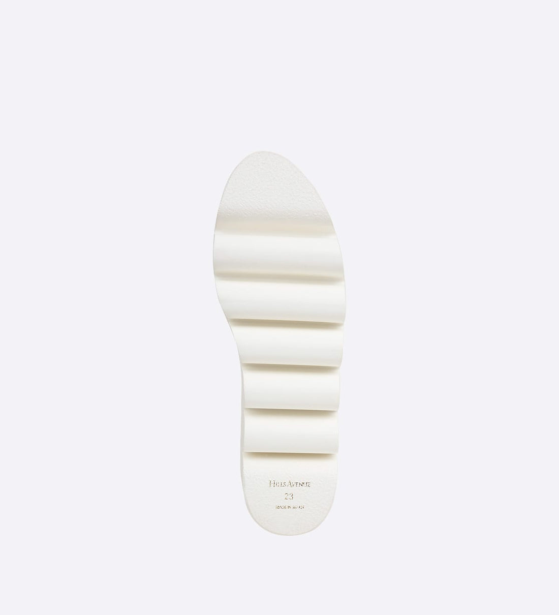 Sneaker Nicky em couro matelassê prata