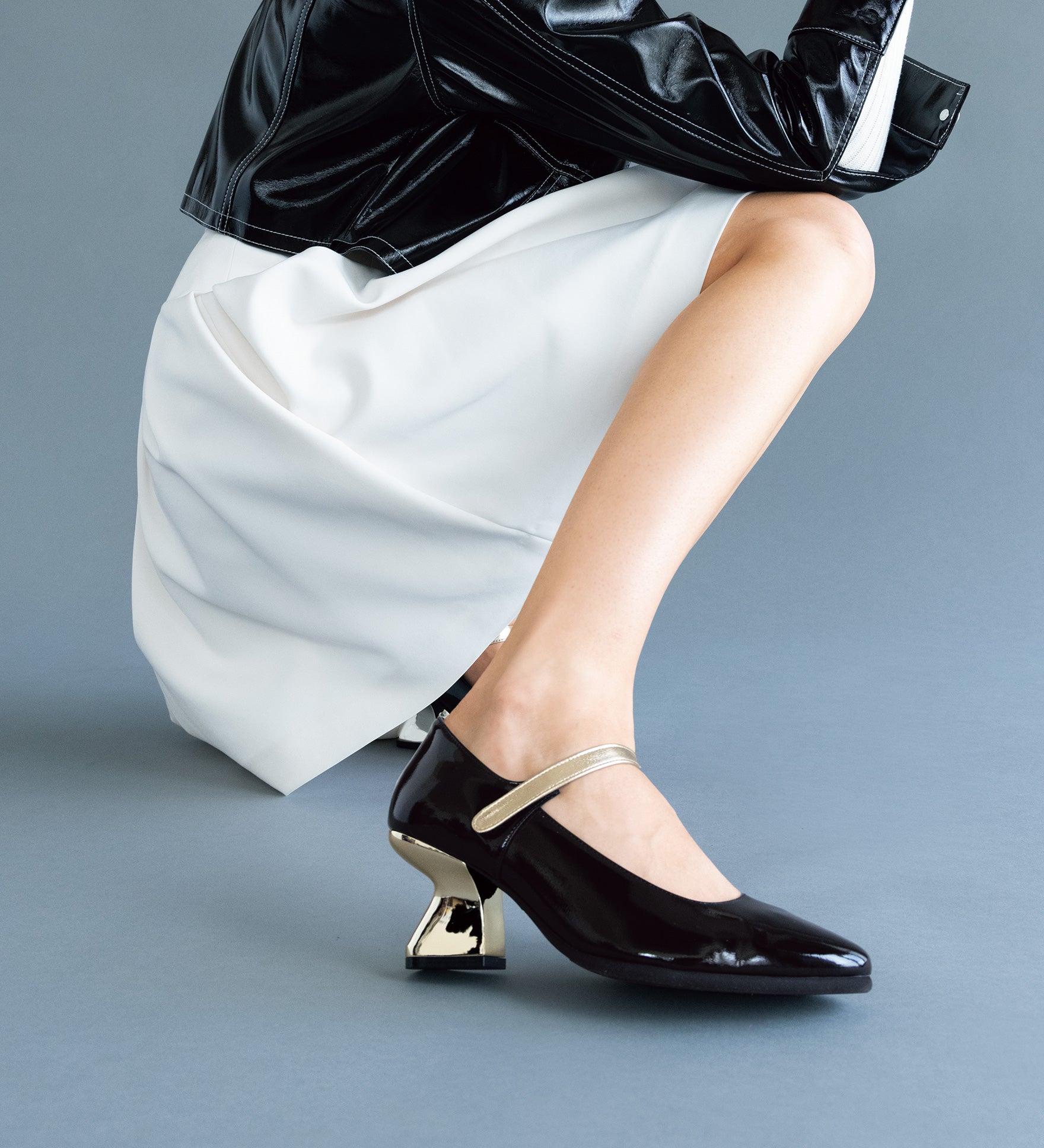 Salto Mary Jane em couro envernizado