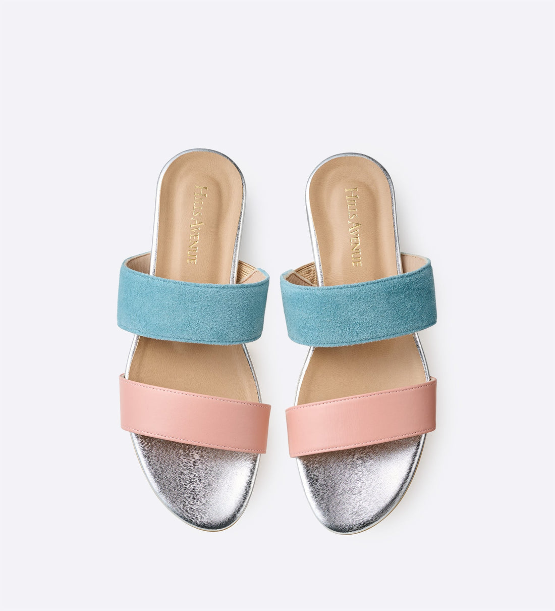 Sandália Camie com tiras em couro e veludo azul