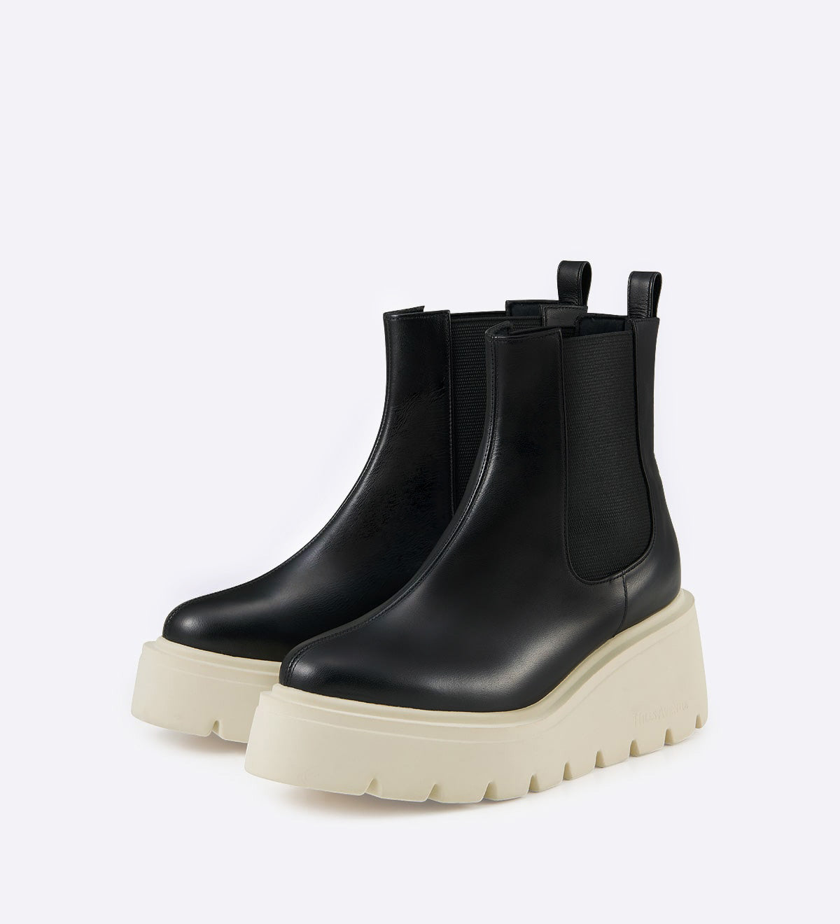 Bota Archie em couro liso