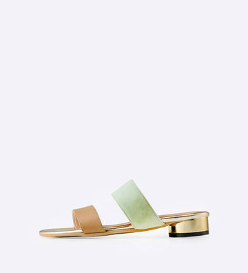 Sandália Camie com tiras em couro e veludo verde