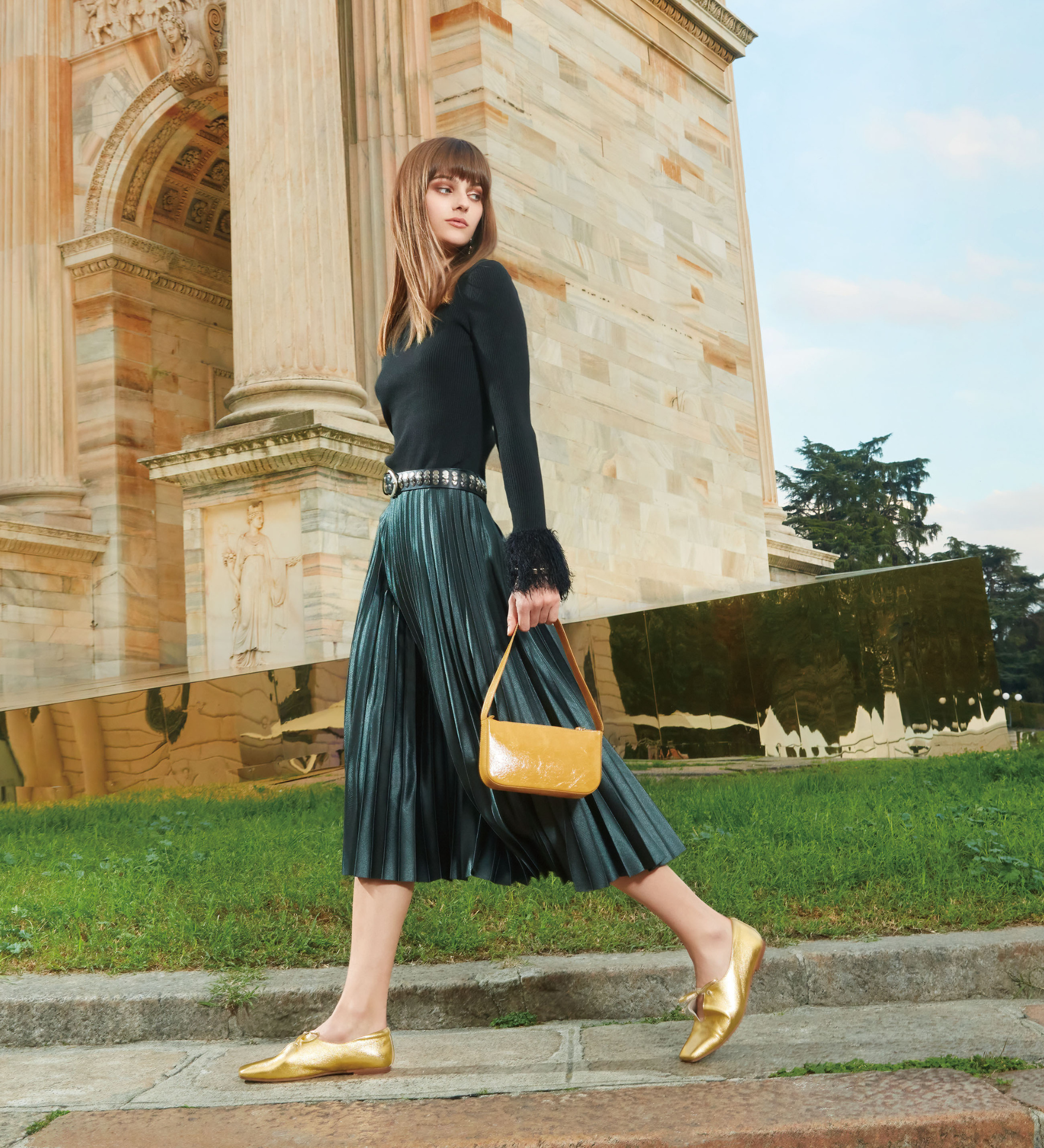 Sapatilha Square Flat em couro metalizado