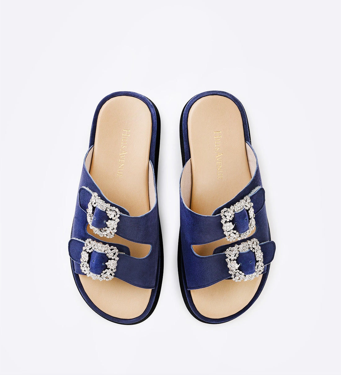 Sandália Felicity em camurça com detalhes de cristais