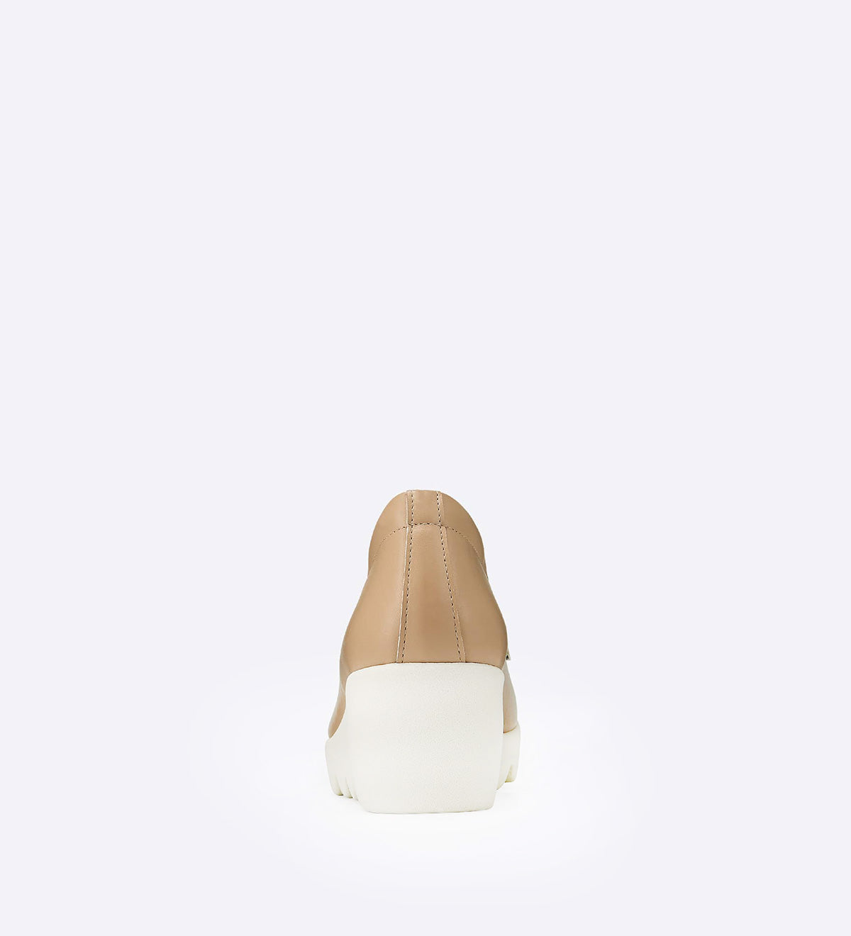 Sneaker Milan em couro com fivela dourada