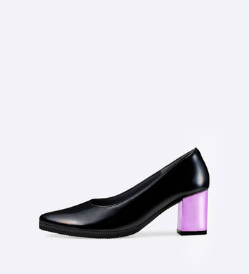 Salto Pointed Mirror em couro envernizado pink